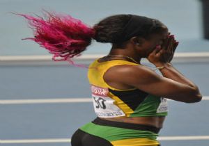 Fraser-Pryce 100 Metrenin Kraliçesi